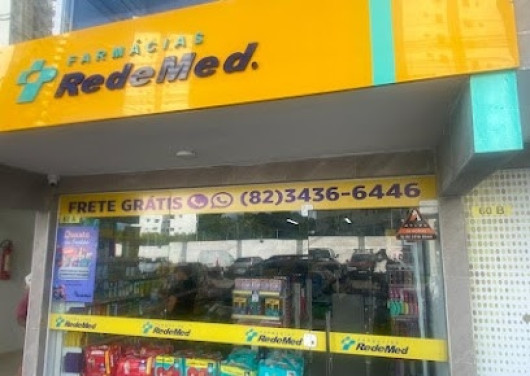 FARMÁCIAS REDEMED ANTARES / GRUTA DE LOURDES - MACEIÓ